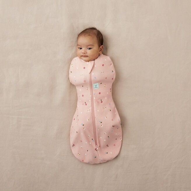 ergoPouch Cocoon Swaddle Bag Daisies 1.0 TOG 3-6M