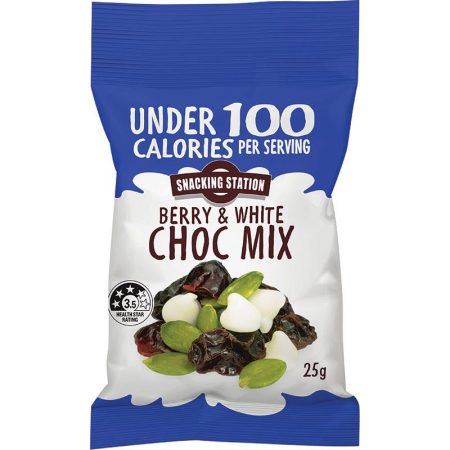 Snacking Station Berry and White Choc Mix 25g